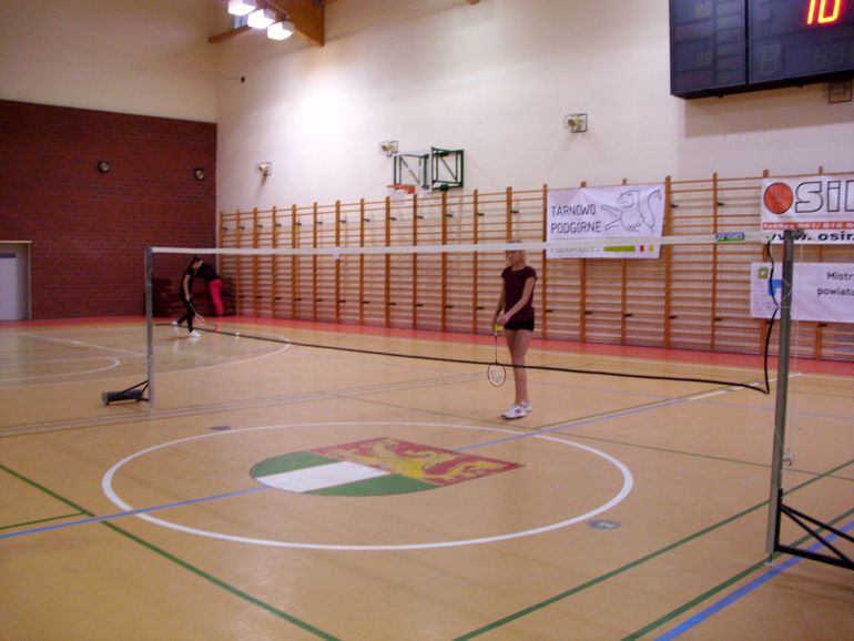 Zoty medal w Mistrzostwach Powiatu Poznaskiego w badmintonie dziewczt